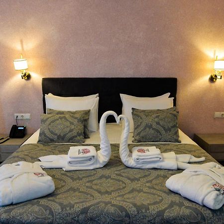 Hotel Magnolia In The City Centre Kutaisi Luaran gambar