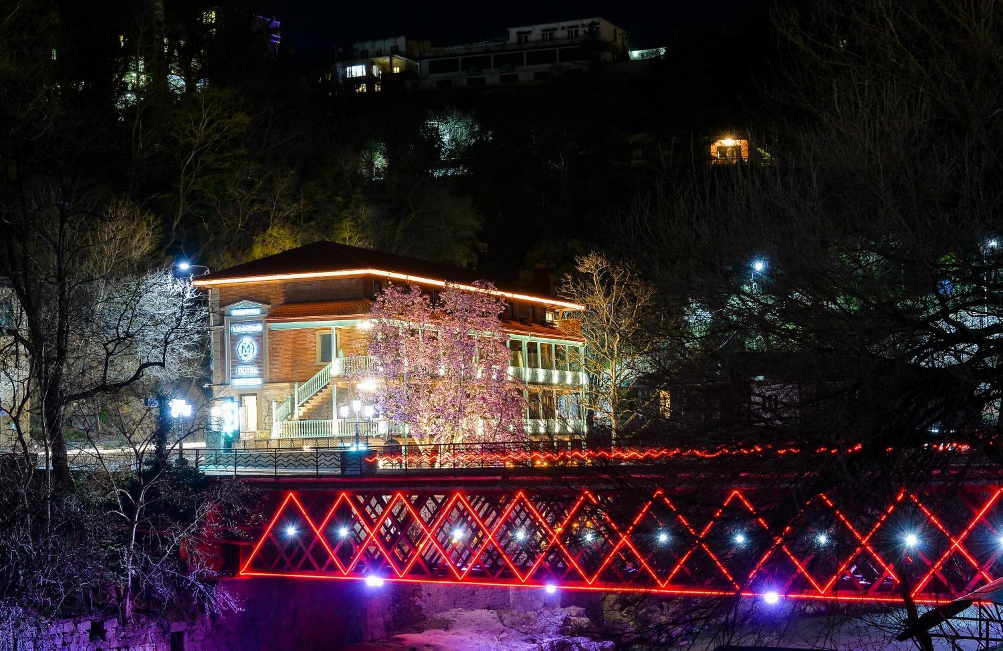 Hotel Magnolia In The City Centre Kutaisi Luaran gambar